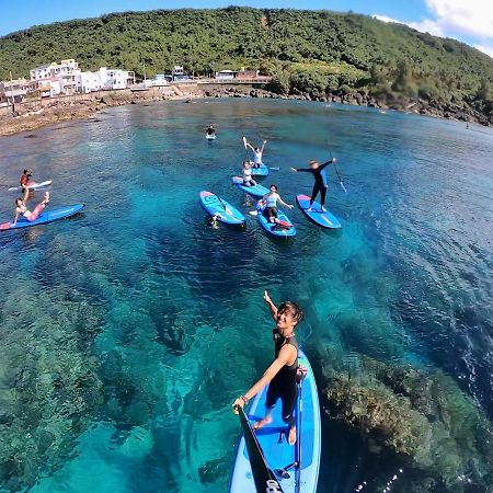 Imanuel Surfing B&B Хенгчун Экстерьер фото