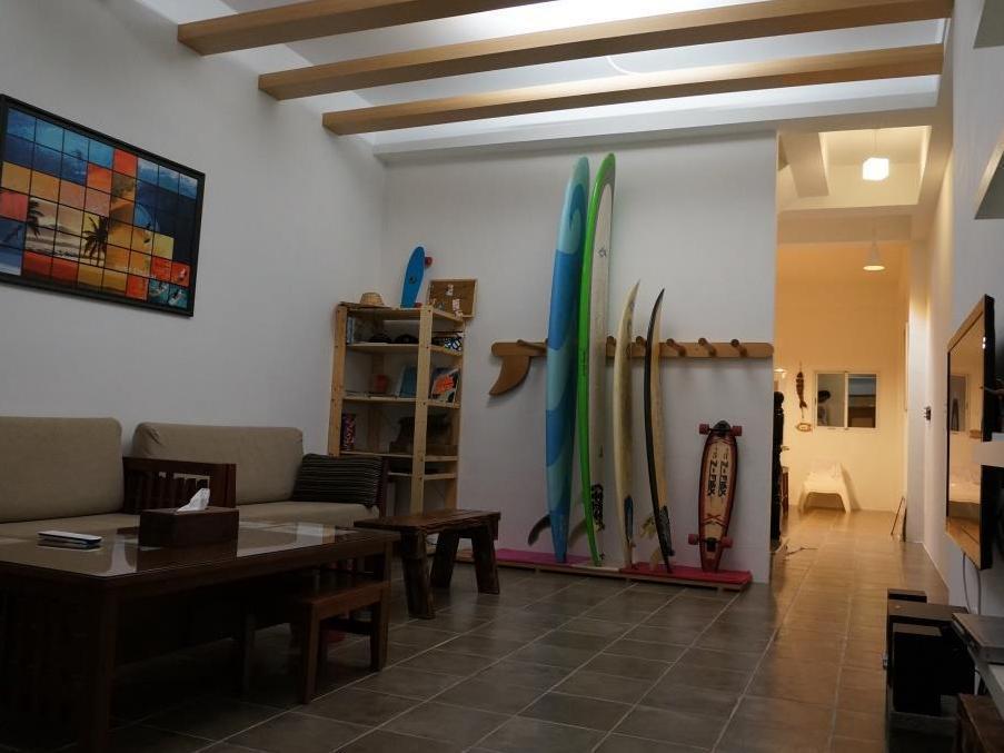 Imanuel Surfing B&B Хенгчун Экстерьер фото