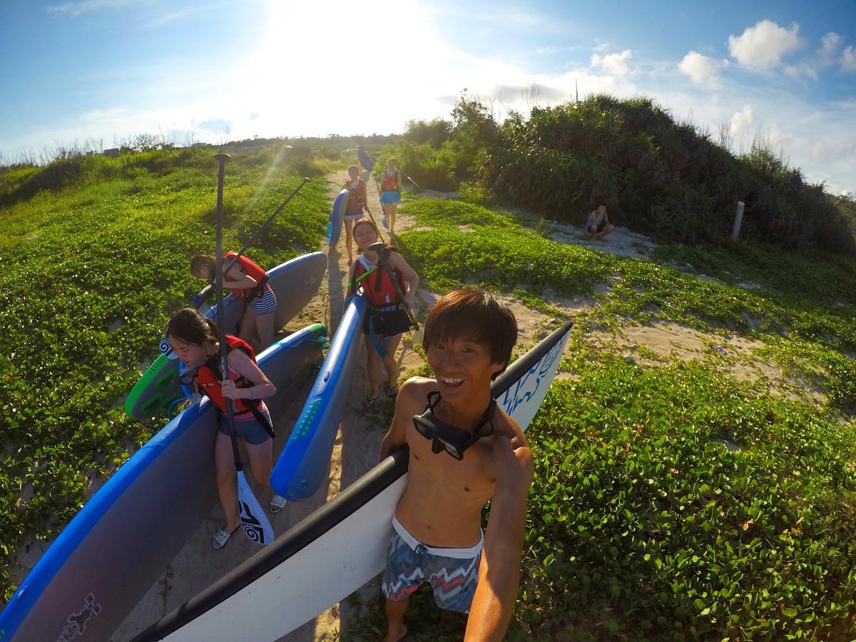Imanuel Surfing B&B Хенгчун Экстерьер фото