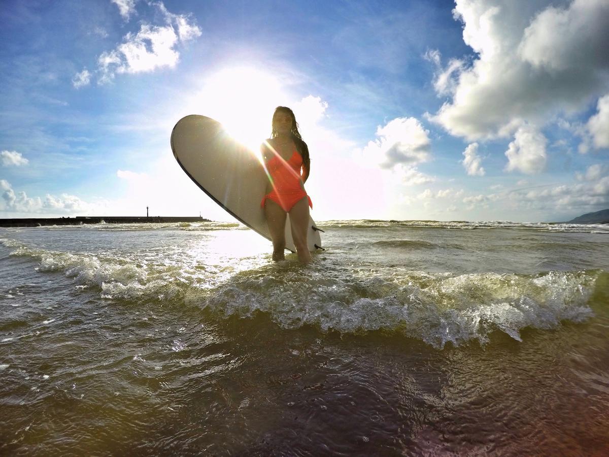 Imanuel Surfing B&B Хенгчун Экстерьер фото