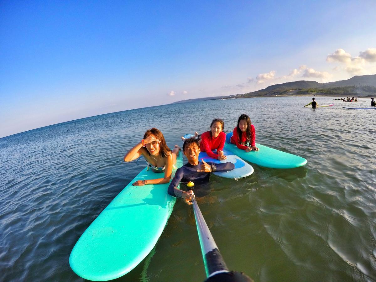 Imanuel Surfing B&B Хенгчун Экстерьер фото